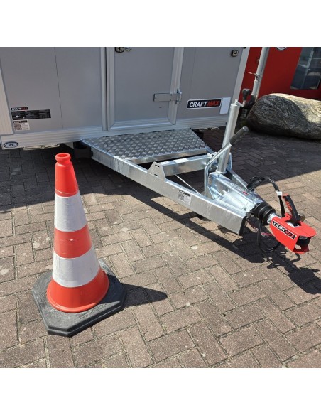 CRAFTMAX-Verkaufsanhaenger-2600-Tandem-grosse-tiefe-Verkaufsklappe-24