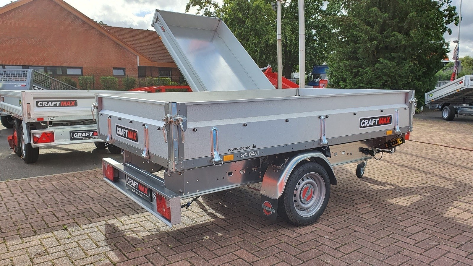 STEMA-ROCKO®1-1500kg-Rueckwaertskipper-mit-Elektrohydraulik-Handpumpe-7