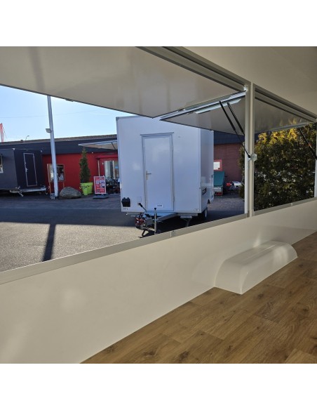 Verkaufsanhaenger-2000-XXL-Tandem-Foodtrailer-5.20x2.00x2.30m-zwei-Verkaufsklappen-folierbare-GFK-Aussenwand-4-Kurbel-Stuetzen-g