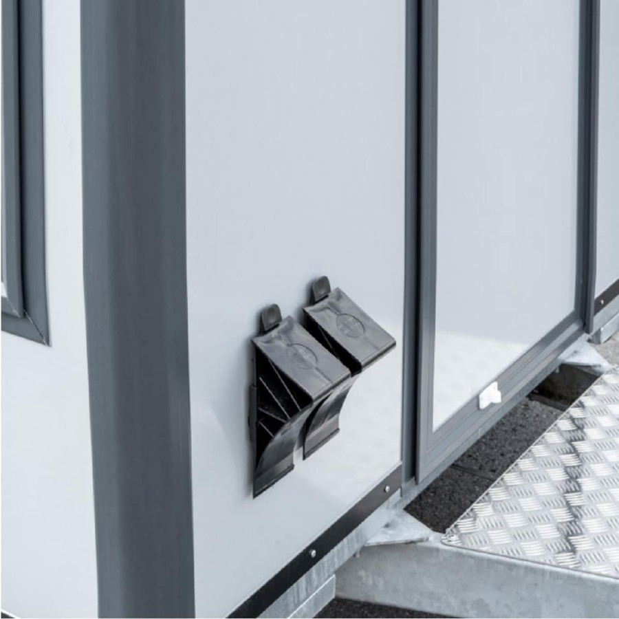 CRAFTMAX-Gastroprofi-1800-Verkaufsanhaenger-XL-Verkaufsklappe-4.20x2.00x2.30m-ThermoSandwich-grauanthrazit-4-Kurbelstuetzen-220V
