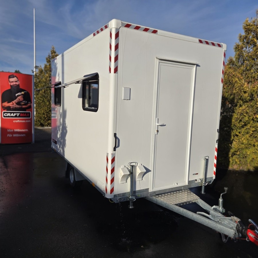 Bauwagen-1300-Diamantline-3.70x2.10x2.30m-ThermoSandwich-mit-3-Fenster-Tuer-Elektroinstallation-Moebel-4-Stuetzen-2