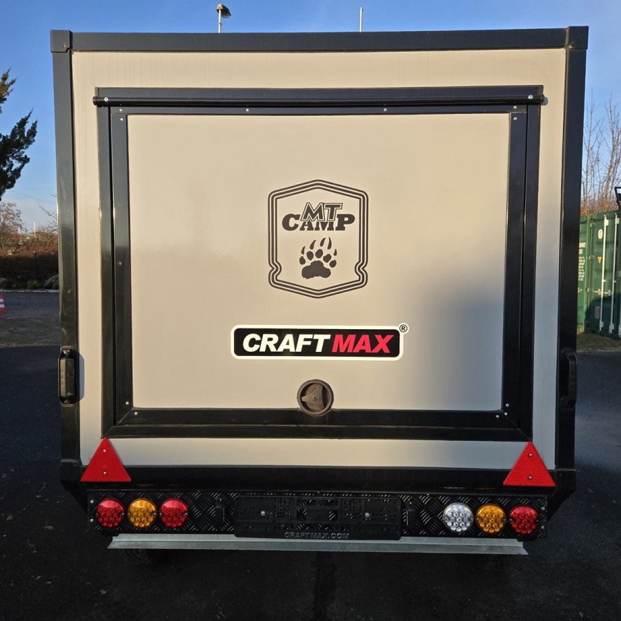 CRAFTMAX-BLACK-BROTHER-EXP-1-10-Extreme-OffRoad-Caravan-Heckklappe-Tuer-2-Fenster-2-Dachtraeger-variable-Innen-Trennwand-MT-Reif