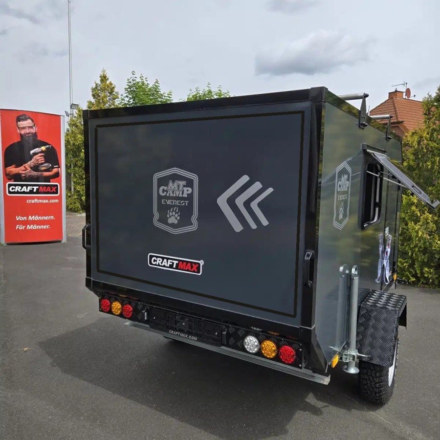 OffRoad-Camping-anhaenger-1000kg-mit-Heckklappe-Tuer-2-Fenster-2-Dachtraeger-variabler-Innen-Trennwand-MT-Reifen-4