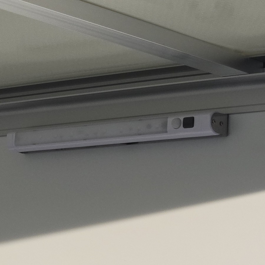 CRAFTMAX-750-MicroCamp-gebremst-Ladebordwand-Fenster-Seitentuer-100kmh-9