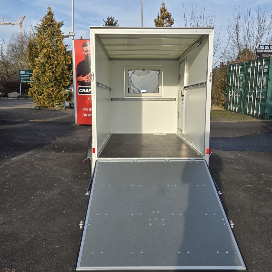 UNSINN-UKU-251415-7-13-Kofferanhaenger-750kg-ungebremst-2.55×1.42x1.53m-Unique-Sandwichpanele-Rampe-Tuer-Fenster-3