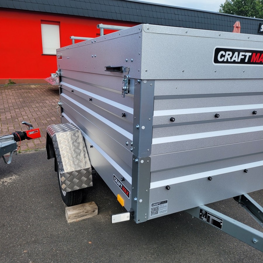 ALU-Aluminium-Kotfluegel-Riffelblech-fuer-Einachs-PKW-Anhaenger-14-15-Zoll-Raeder-silber-2