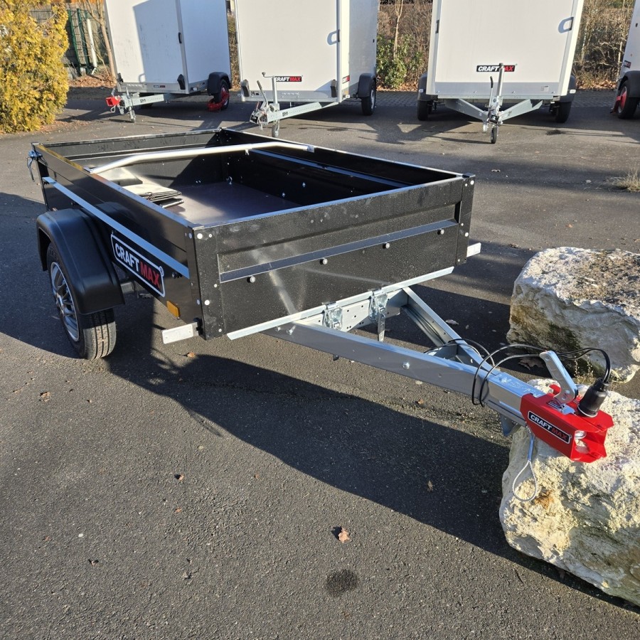 CRAFTMAX-Kastenanhaenger-mit-Kippdeichsel-BlackEdition-750kg-ungebremst-schwarz-pulverbeschichtet-mit-Flachplane-6