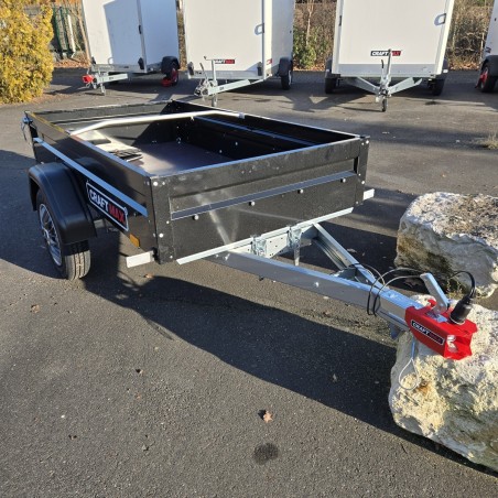 CRAFTMAX-Kastenanhaenger-mit-Kippdeichsel-BlackEdition-750kg-ungebremst-schwarz-pulverbeschichtet-mit-Flachplane-6