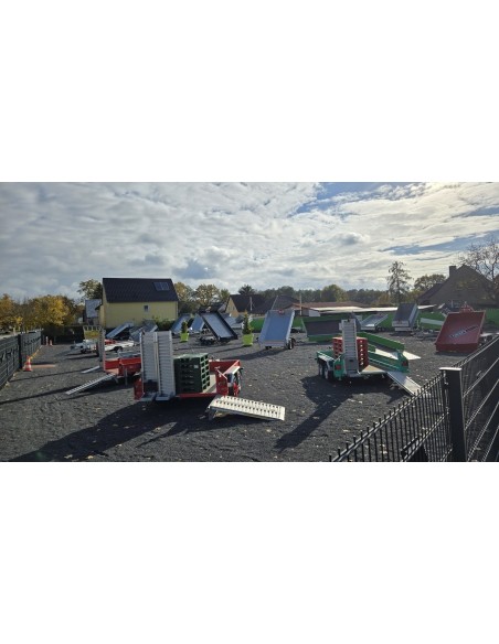 CRAFTMAX-Messezentrum-fuer-PKW-Anhaenger-Caravan-Verkaufstrailer-Baumaschinen-am-S-Bhnhof-Koenigs-Wusterhausen-2