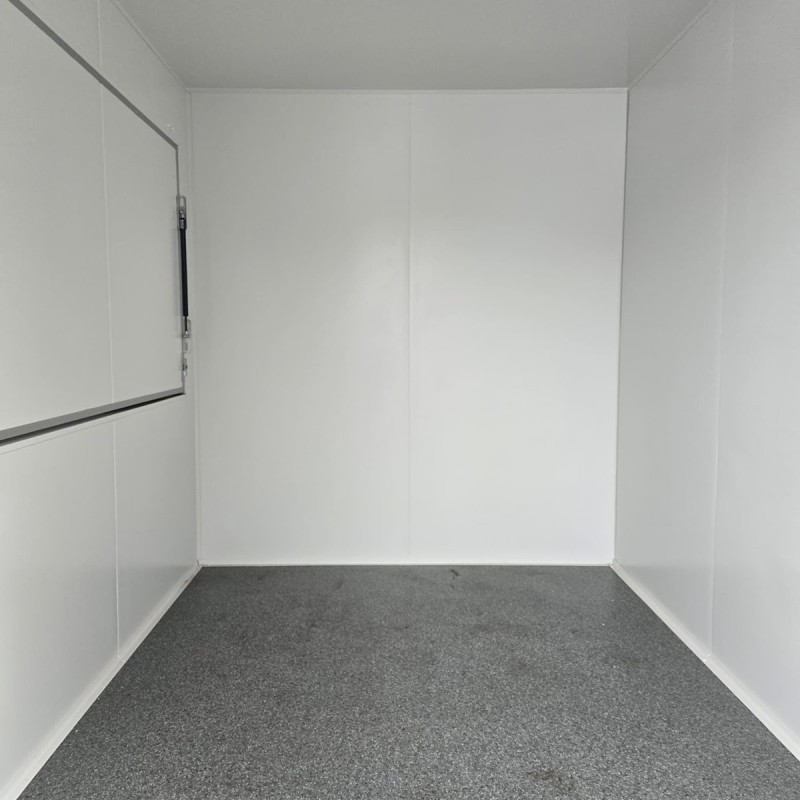DE-Gastro®-Verkaufsanhaenger-1350-Thermo-Sandwich-3.00x2.00x2.20m-breite-Verkaufsklappe-9