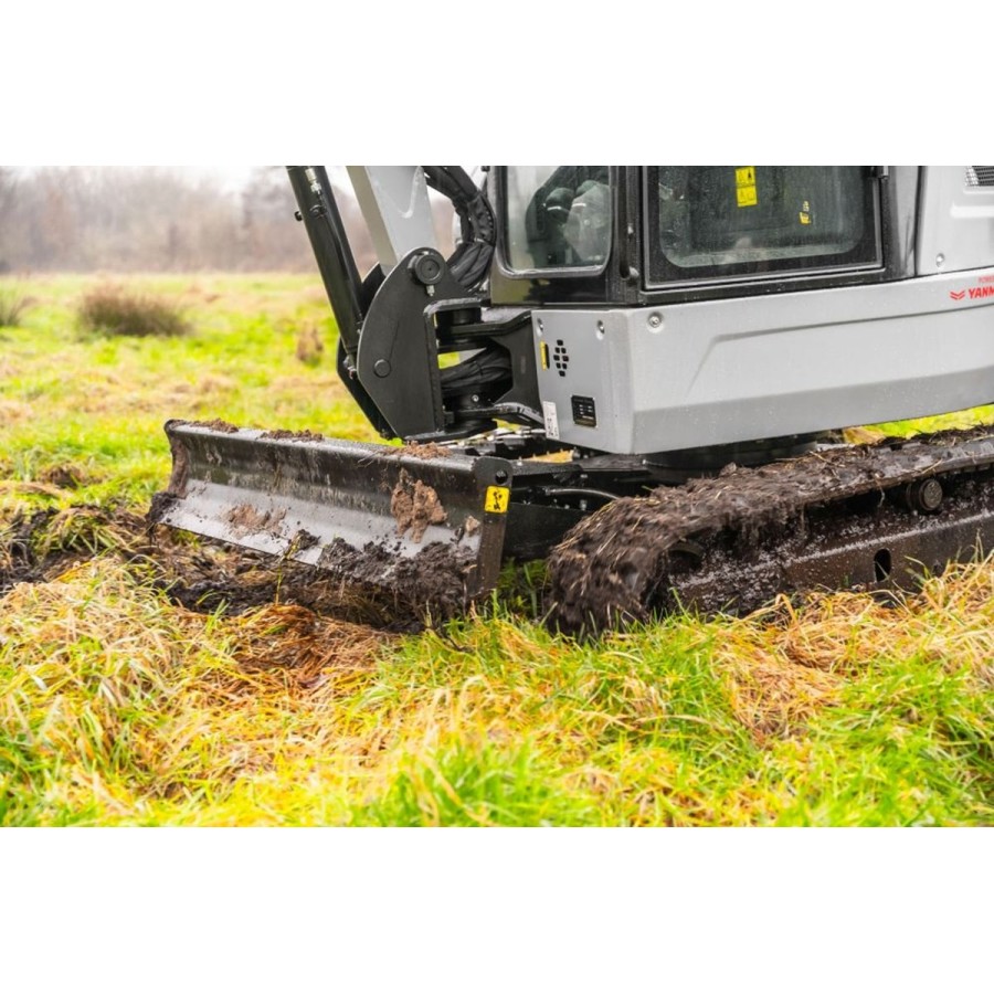 Kompaktbagger-3700kg-18.2-Kw-25-PS-Yanmar-Diesel-Euro-5-Raupenkette-Fahrerkabine-Joystick-schwenkbarer-Baggerarm-1