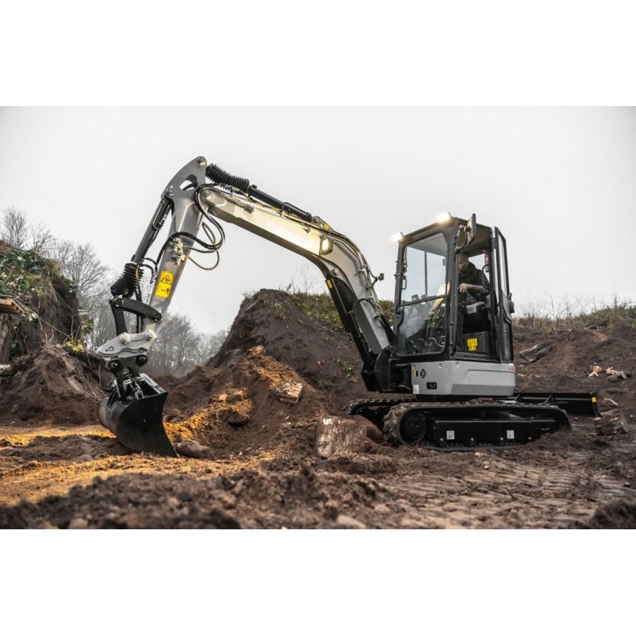 Kompaktbagger-3700kg-18.2-Kw-25-PS-Yanmar-Diesel-Euro-5-Raupenkette-Fahrerkabine-Joystick-schwenkbarer-Baggerarm-7